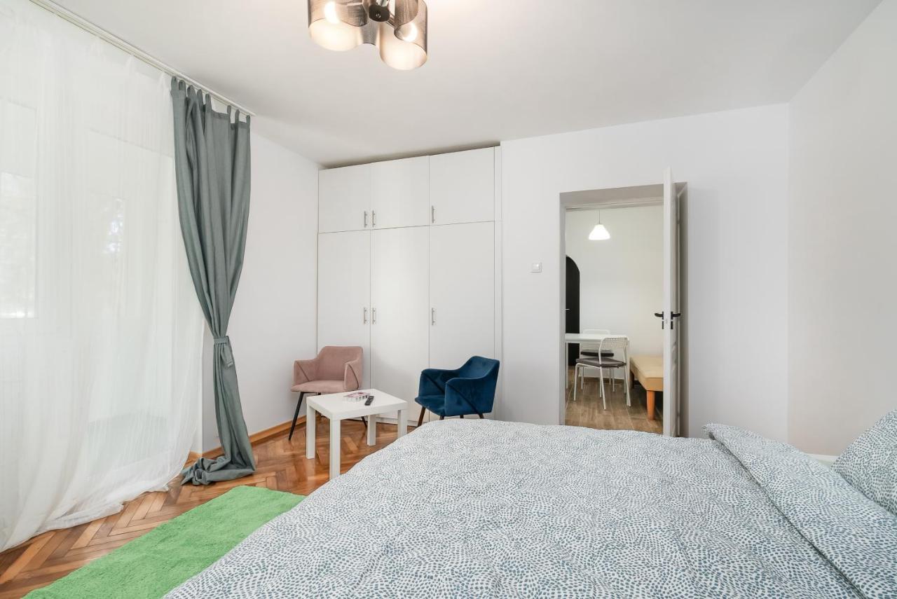Vlad House Dristor Park Lake 부쿠레슈티 외부 사진